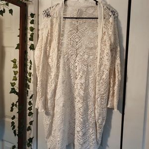 Hollister Cream Cardigan